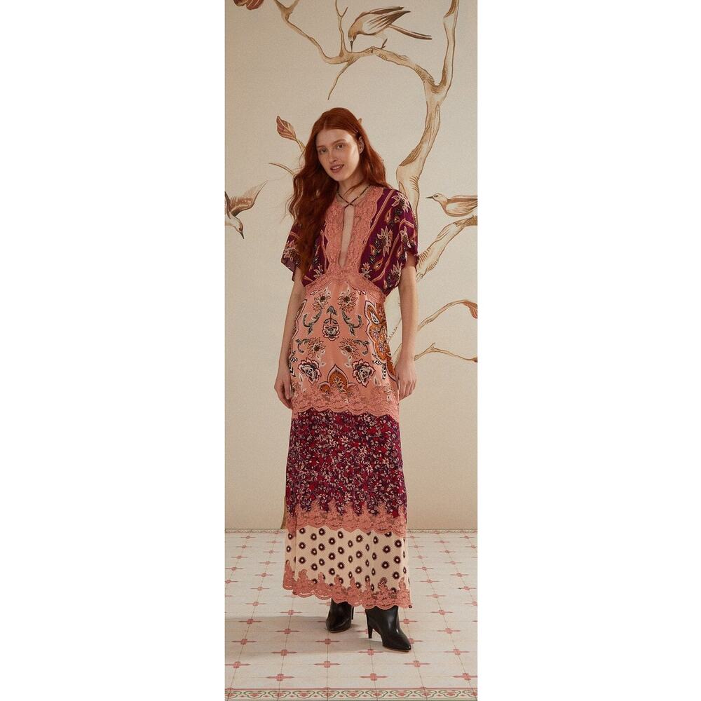 FARM Rio Glam Tapestry Lace Romantic Short Sleeve Maxi Dress Pink Pattern, XXS